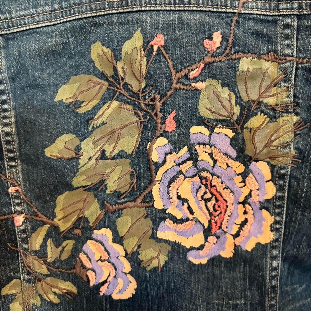 Vintage Calvin Klein Embroidered Denim Jacket - size S/P - Picture 8 of 10